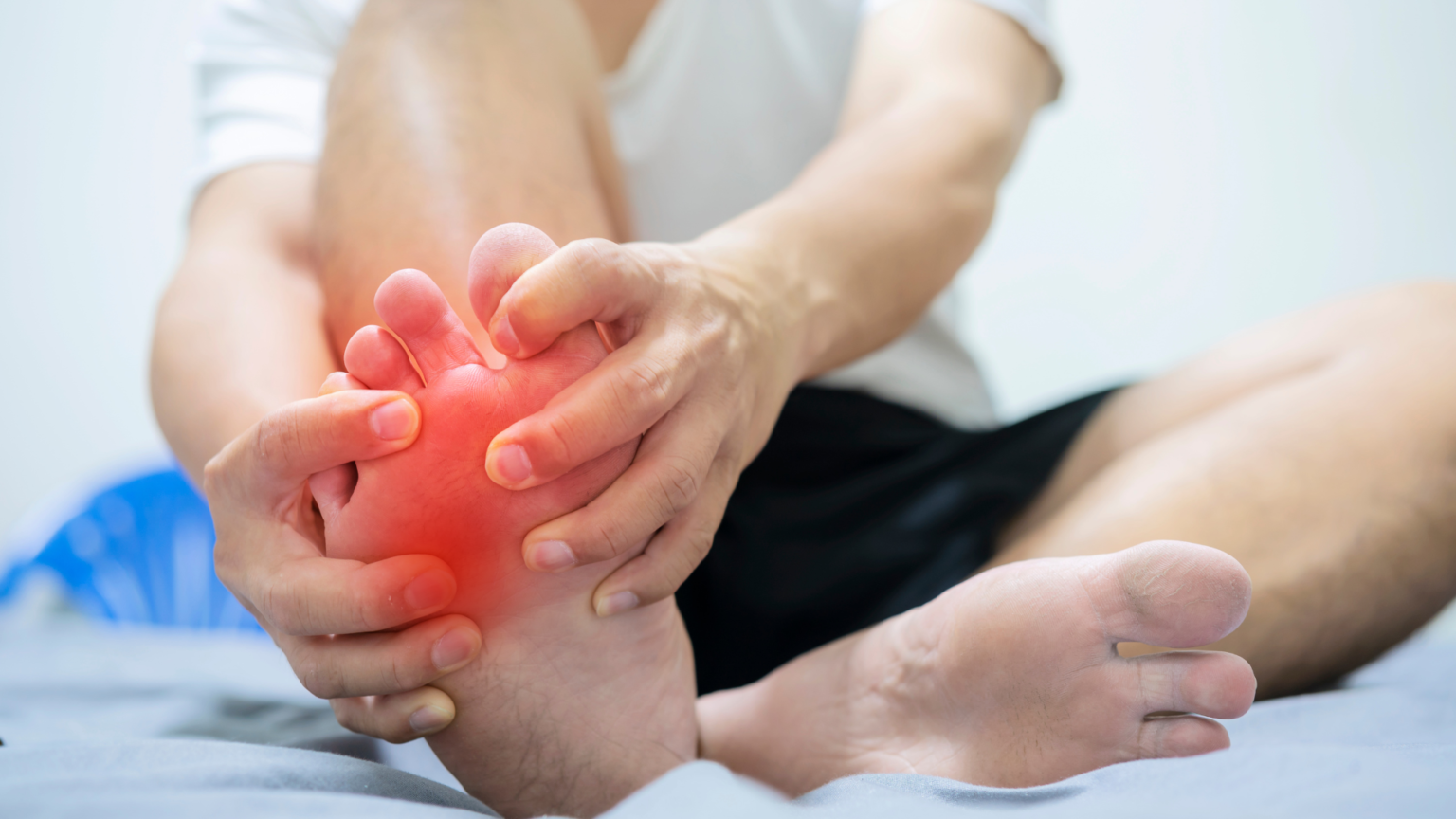 How to Treat Metatarsalgia and Pain on Ball of the Foot