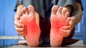 flat feet symptoms