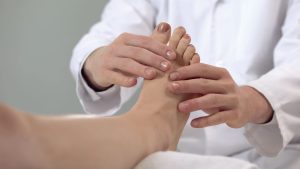When Should You See a Podiatrist for Diabetic Neuropathy Symptoms
